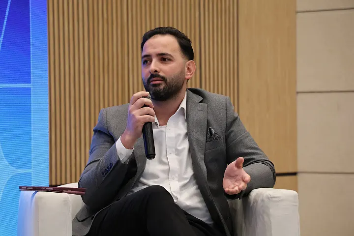 دعوات لتطوير البنية التحتية الإعلامية لمواجهة المخاطر الرقمية وحماية الصحفيين