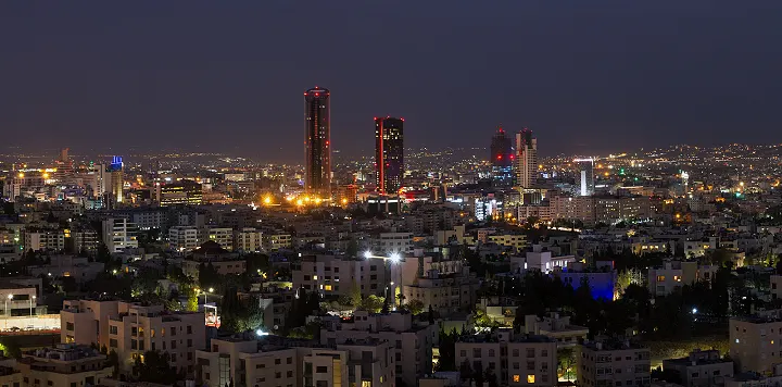 اليمن.. إخلاء مطار عدن بعد استهداف حوثي واعتراض صاروخ باليستي شمال الرياض