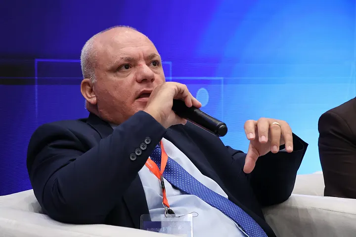 الإعلام وحقوق الإنسان.. تحديات الوعي وازدواجية المعايير