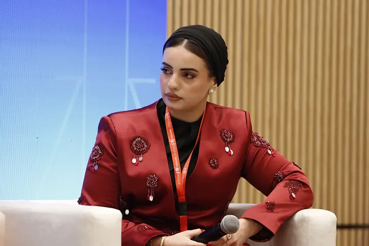 الحضور الحزبي على السوشيال ميديا.. هل يضمن الوصول إلى الشباب؟