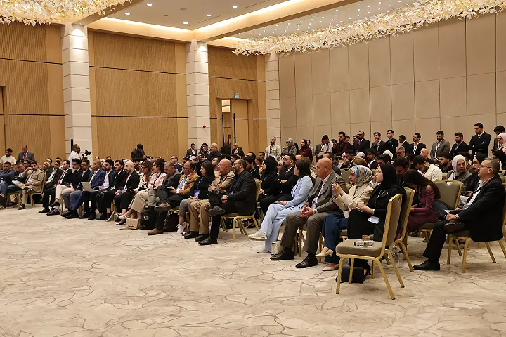 الذكاء الاصطناعي وتعليم الصحافة.. تحديات تفرض إعادة النظر في المناهج