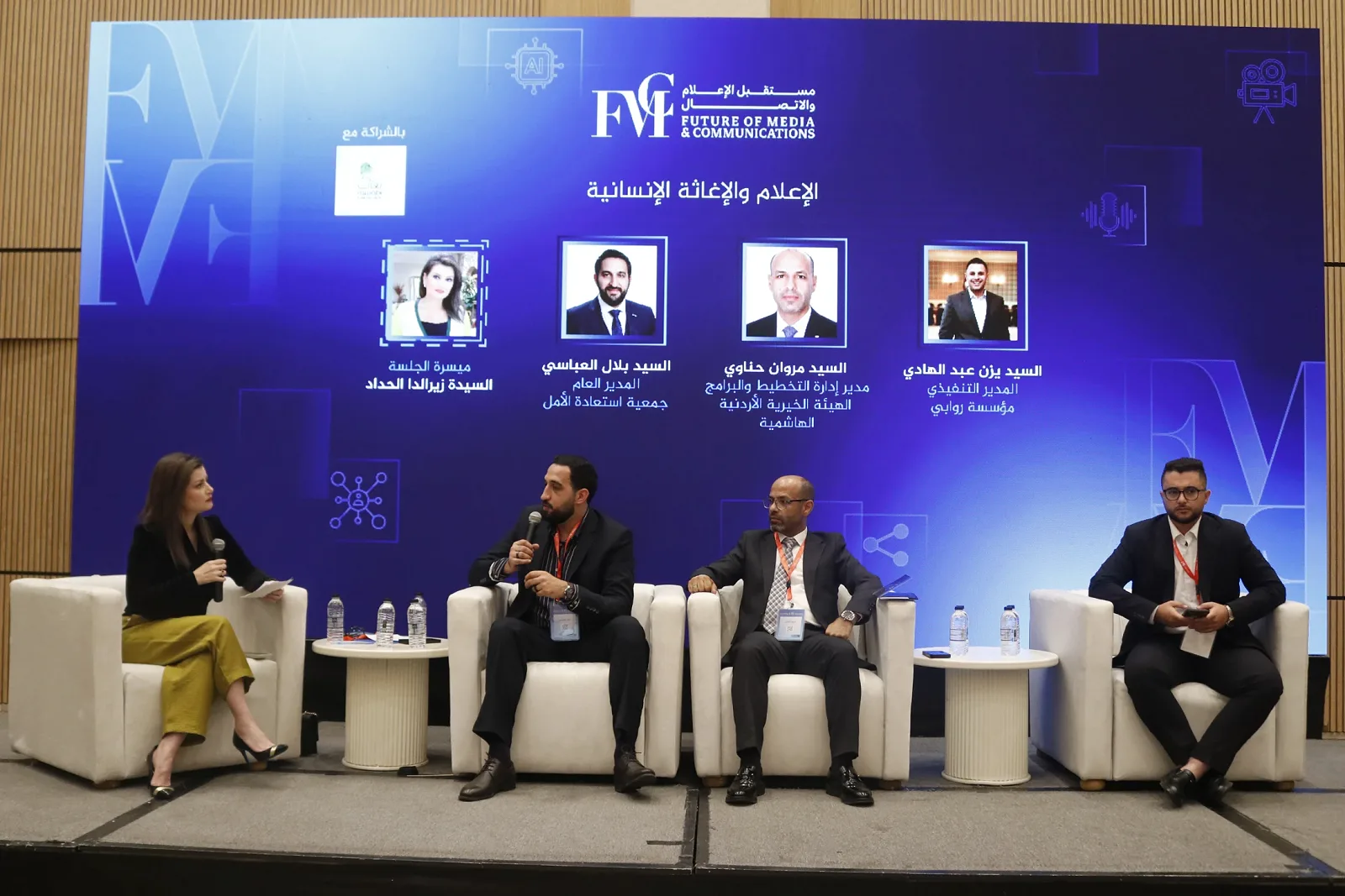 دعوات لتعزيز الشراكة بين الإعلام والمنظمات الإنسانية وحماية كرامة المستفيدين
